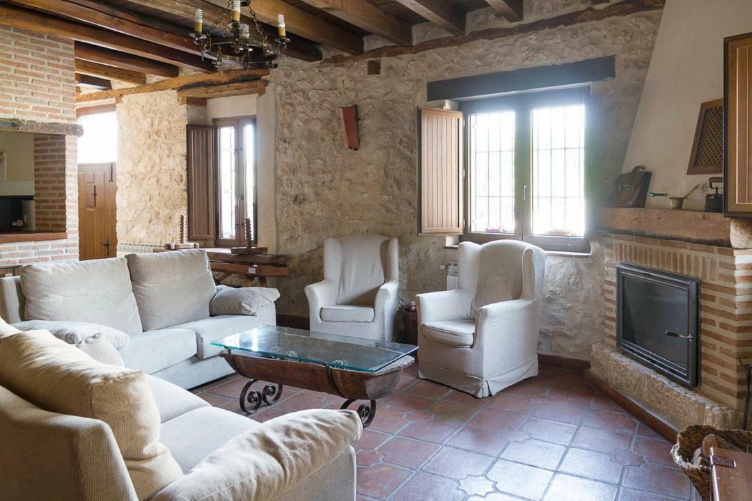 Casa Rural Los Yeros Aldeasoña - Segovia Exterior foto